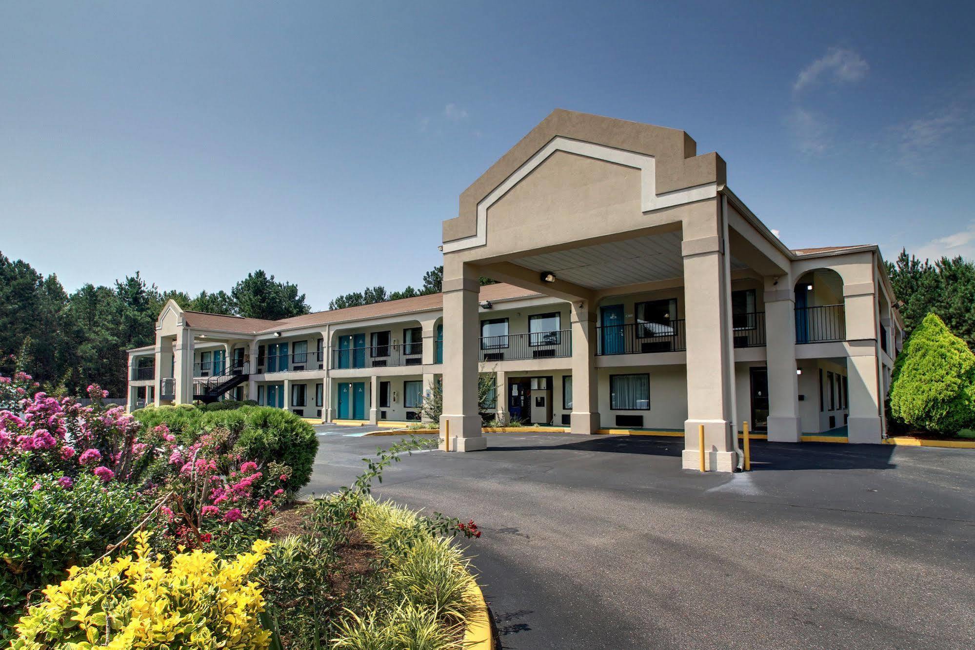 Key West Inn - Roanoke Bagian luar foto